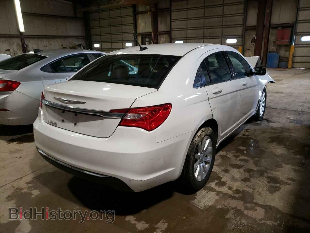 2013 CHRYSLER 200 - VIN: 1C3CCBBB4DN627845 - Фото 4
