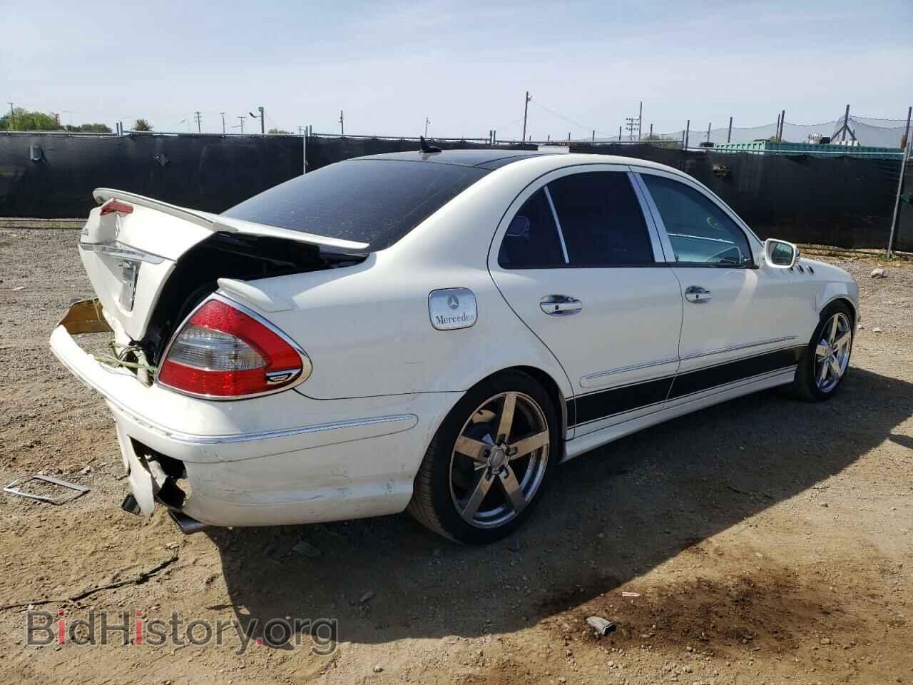 2007 MERCEDES-BENZ E-CLASS - VIN: WDBUF56X77B178714 - Фото 4