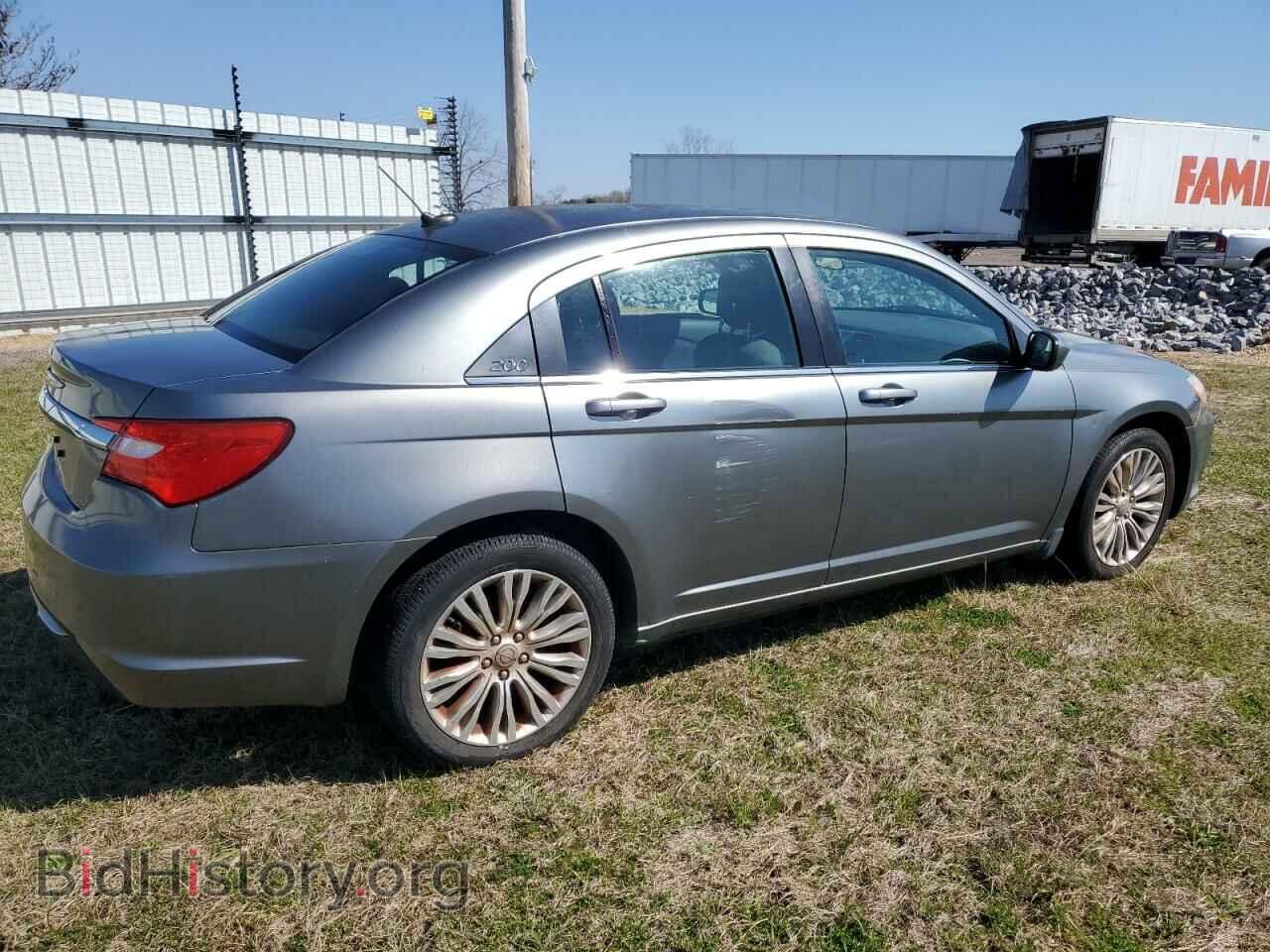 2012 CHRYSLER 200 - VIN: 1C3CCBAB2CN117641 - Фото 3