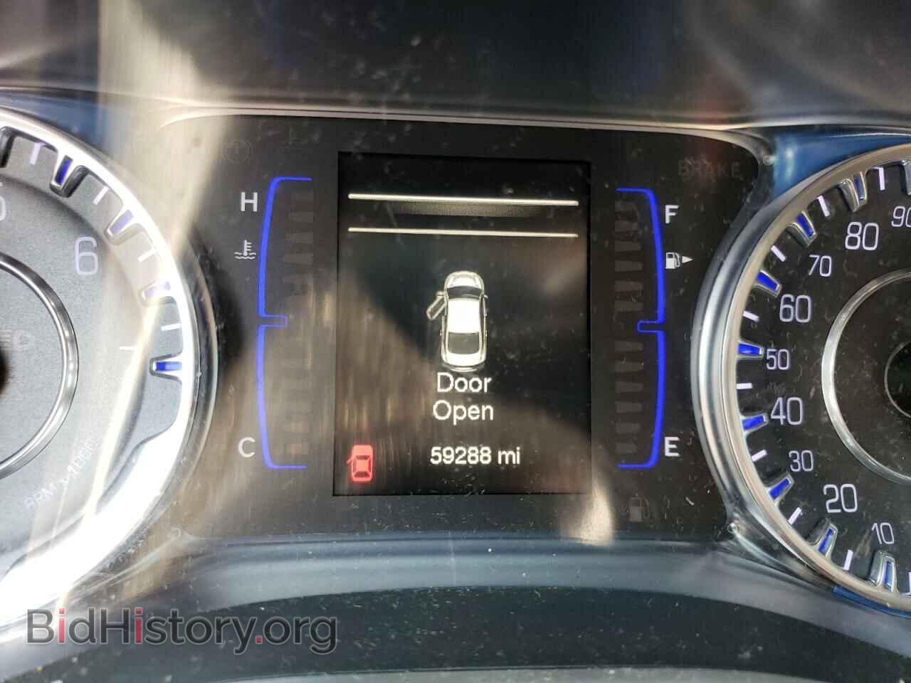 2016 CHRYSLER 200 - VIN: 1C3CCCAB1GN144602 - Фото 8