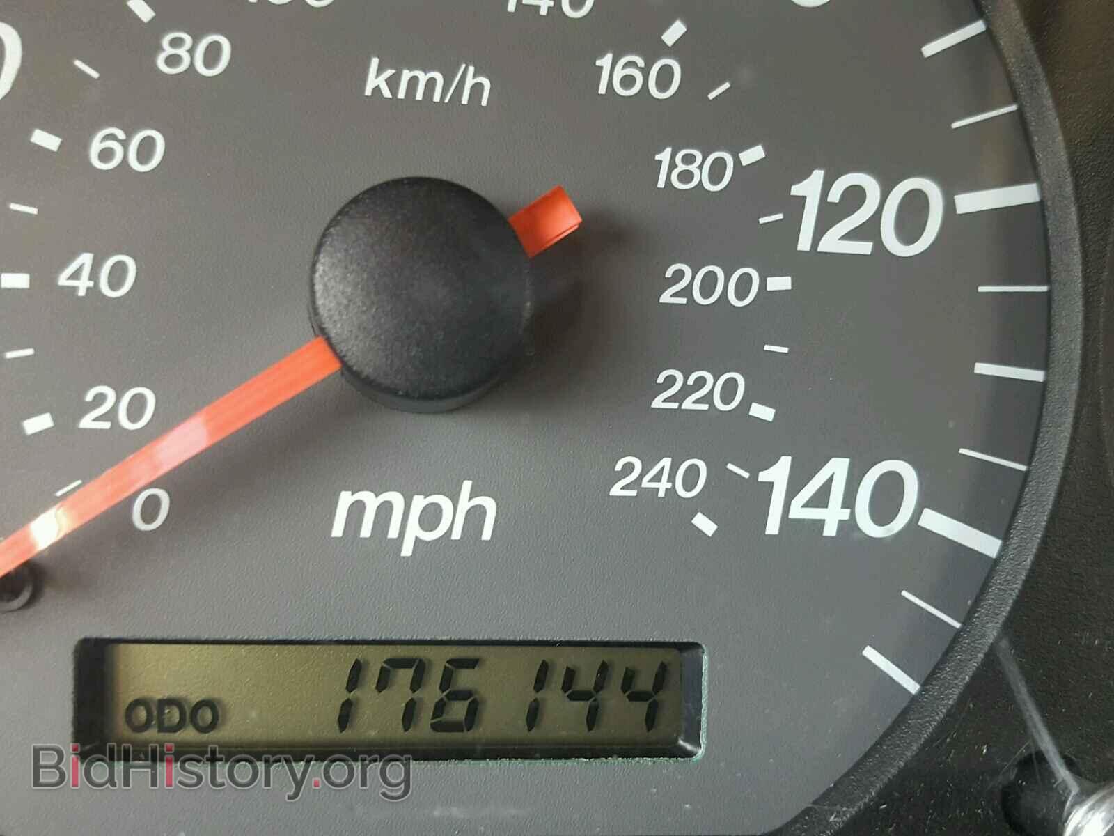 2002 MAZDA 626 - VIN: 1YVGF22C625290227 - Фото 8