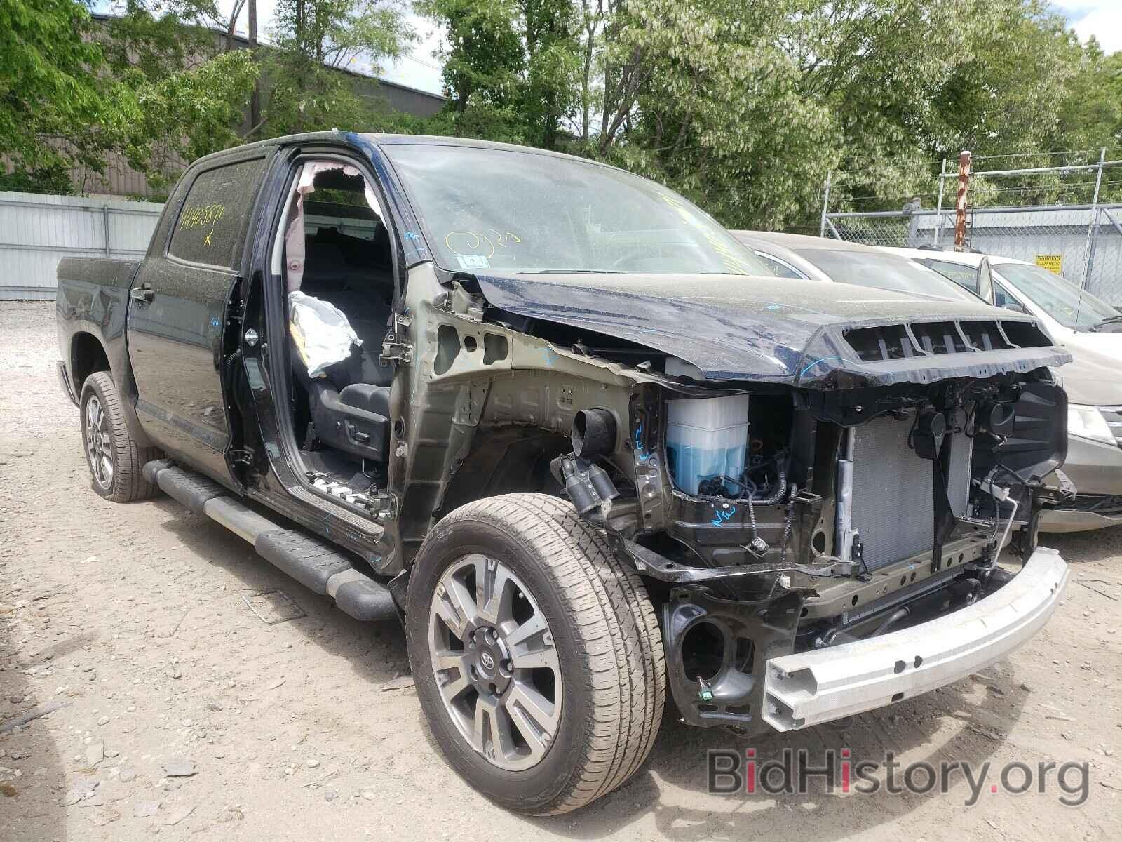 Фотография 5TFAY5F19LX927617 - TOYOTA TUNDRA 2020