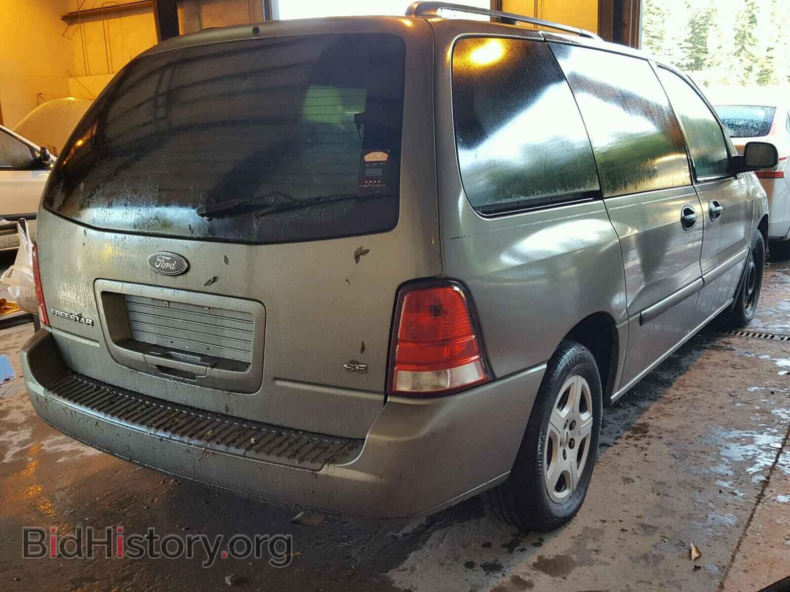 2004 FORD FREESTAR - VIN: 2FMZA51614BA37921 - Фото 4