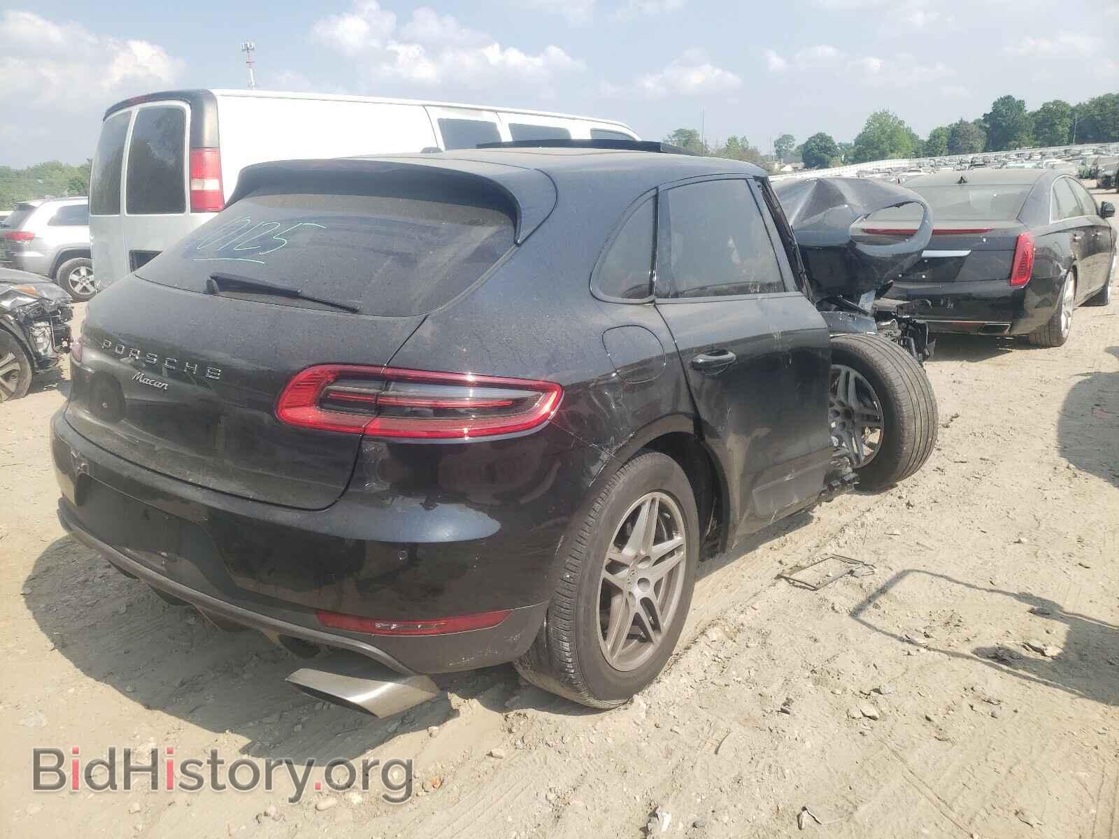 2017 PORSCHE MACAN - VIN: WP1AA2A52HLB81148 - Photo 4