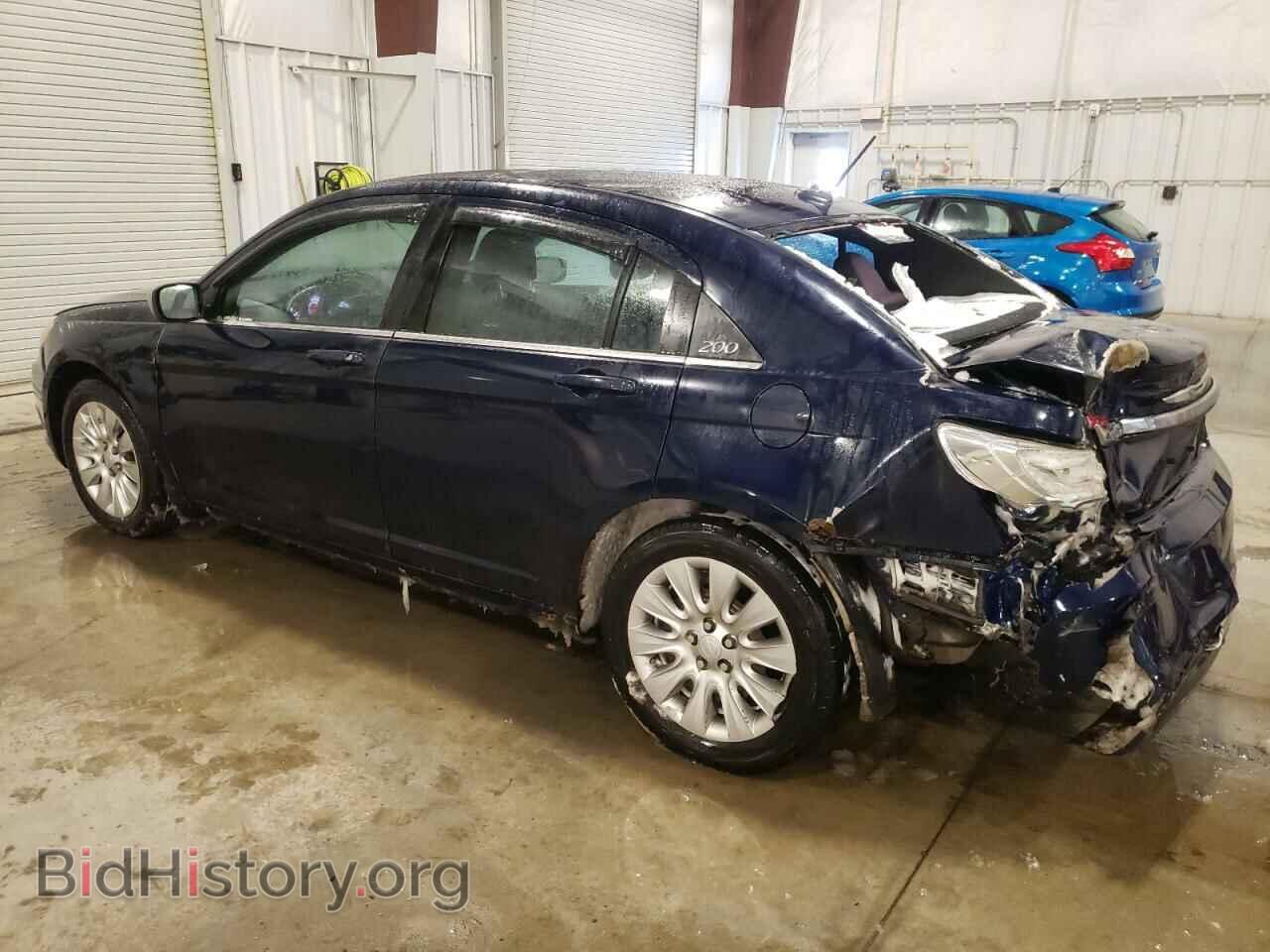 2013 CHRYSLER 200 - VIN: 1C3CCBAB0DN733310 - Фото 2