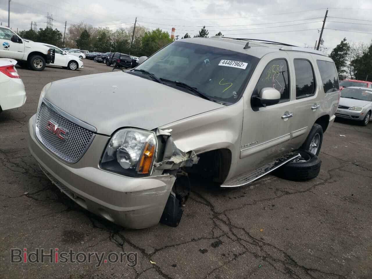 2007 GMC YUKON - VIN: 1GKFK63807J328262 - Фото 2