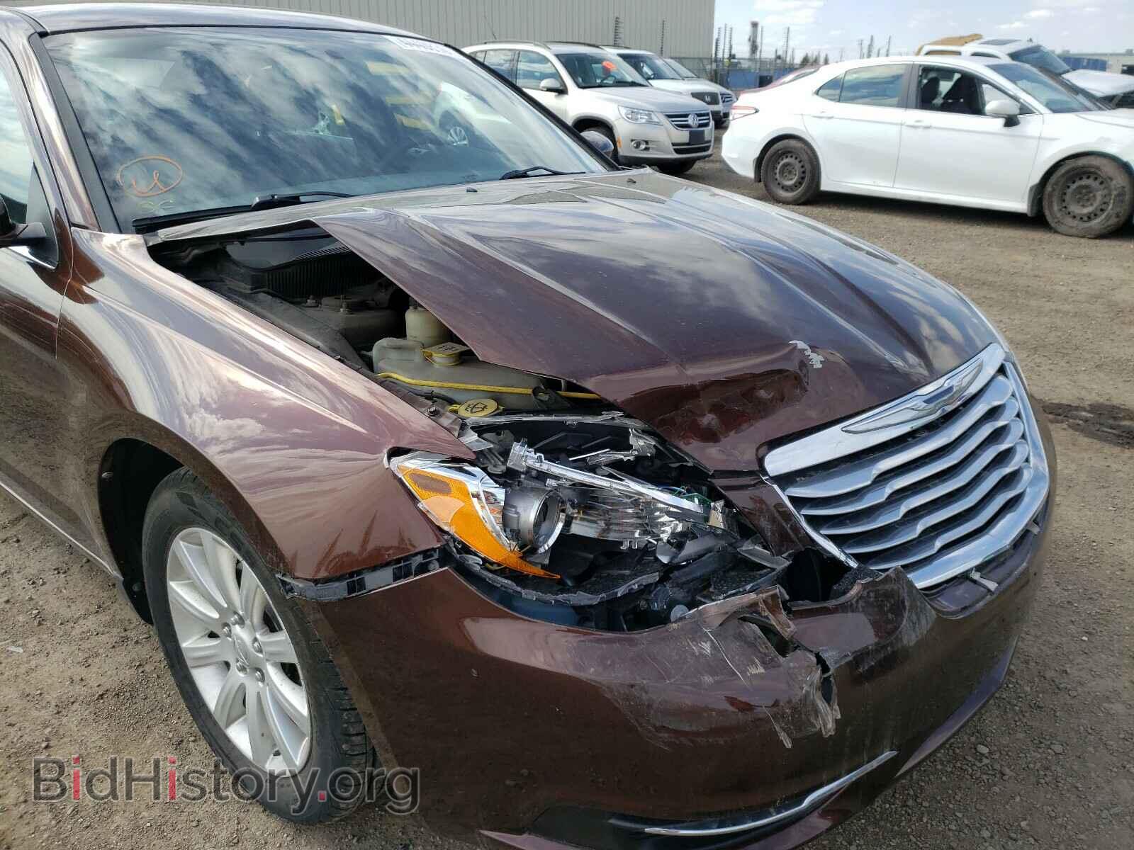 2012 CHRYSLER 200 - VIN: 1C3CCBAB0CN202557 - Фото 9