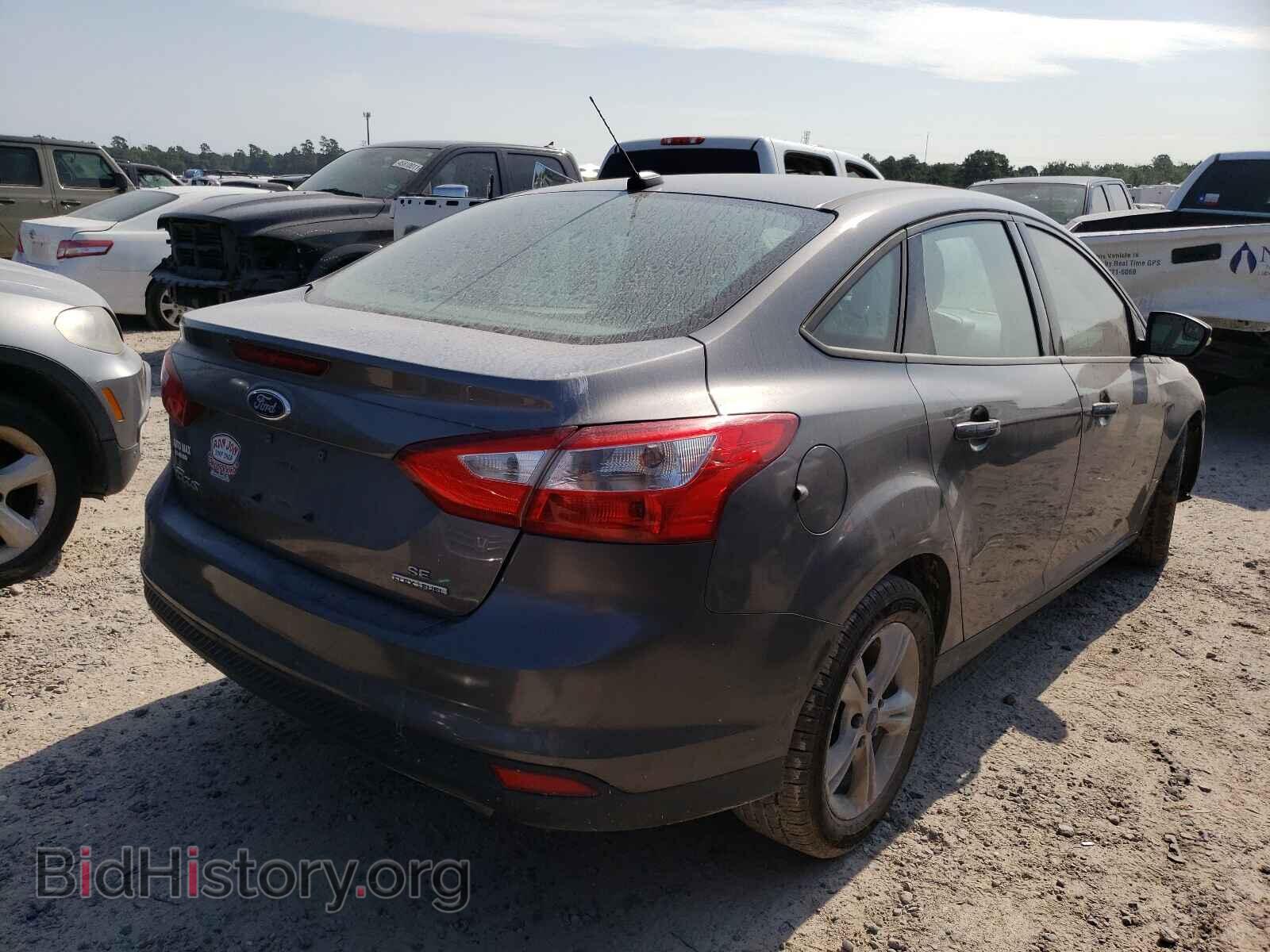 2014 FORD FOCUS - VIN: 1FADP3F23EL406356 - Photo 4