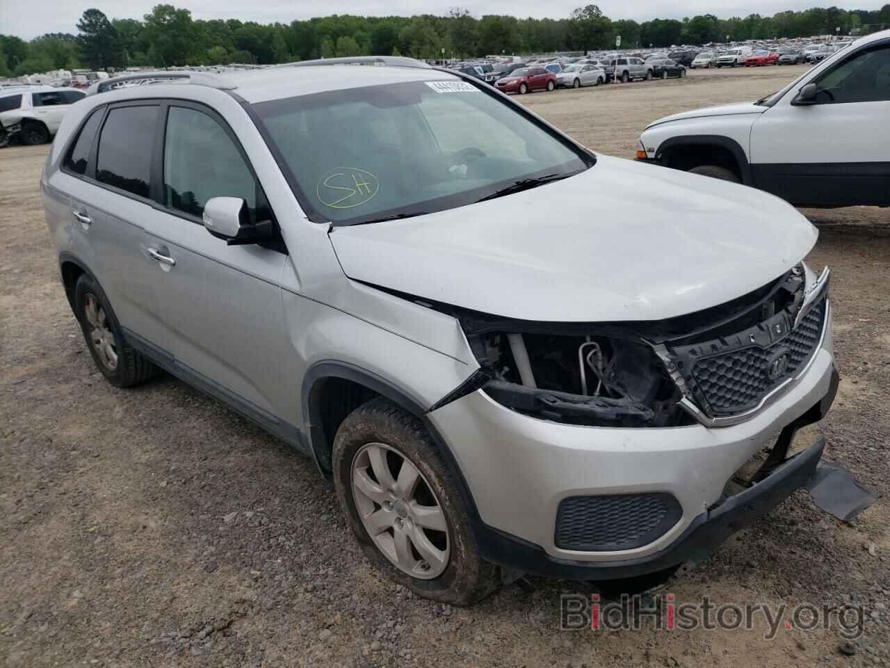 Photo 5XYKT4A2XDG338996 - KIA SORENTO 2013