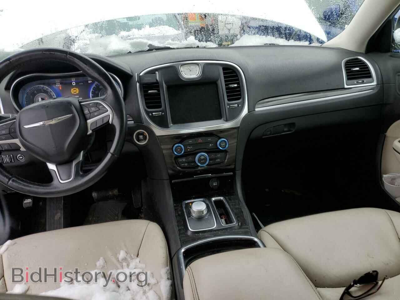 2015 CHRYSLER 300 - VIN: 2C3CCAAGXFH735888 - Фото 8