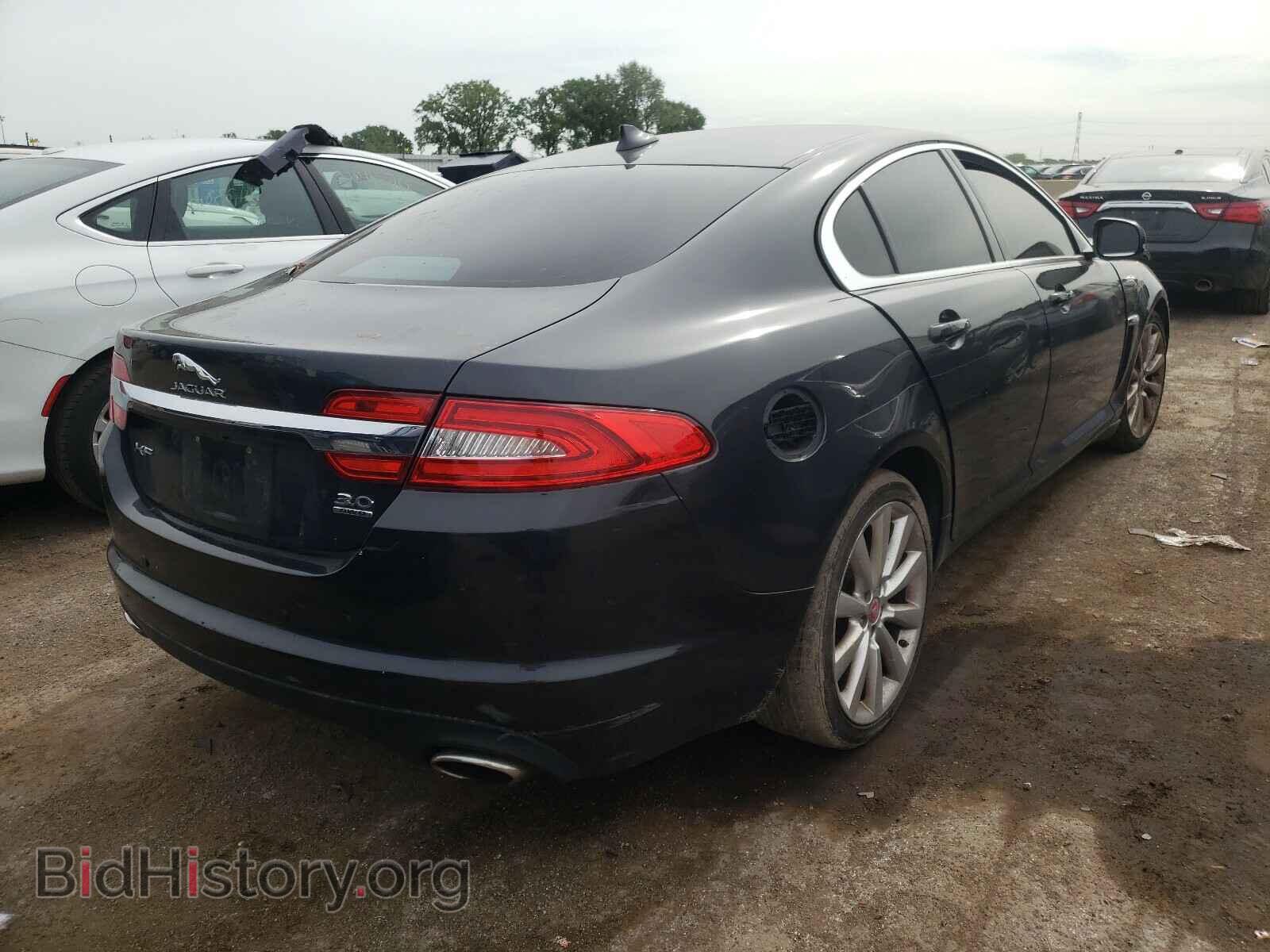 2014 JAGUAR XF - VIN: SAJWJ0EF0E8U28357 - Фото 4