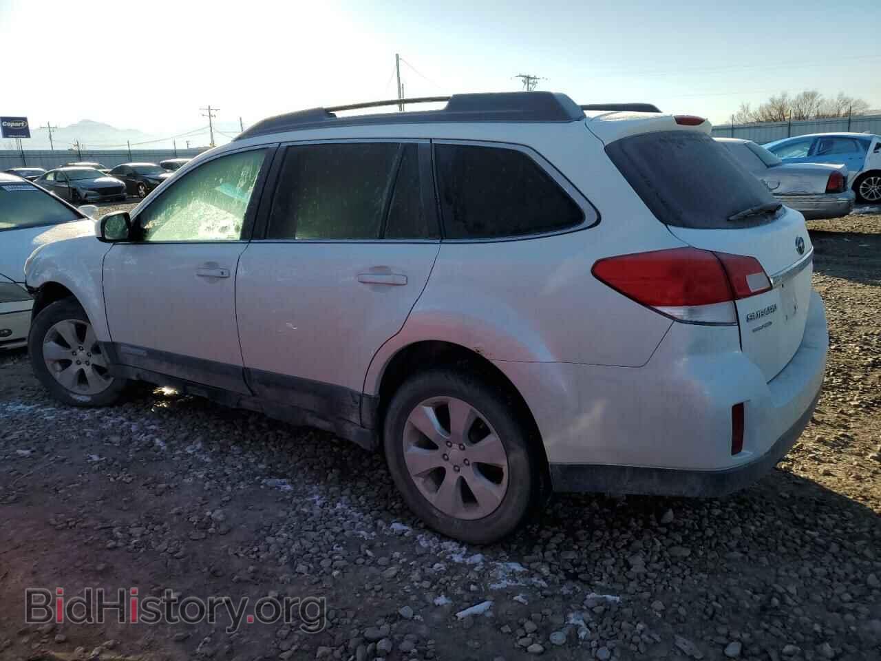 2010 SUBARU OUTBACK - VIN: 4S4BRBCCXA3332586 - Фото 2