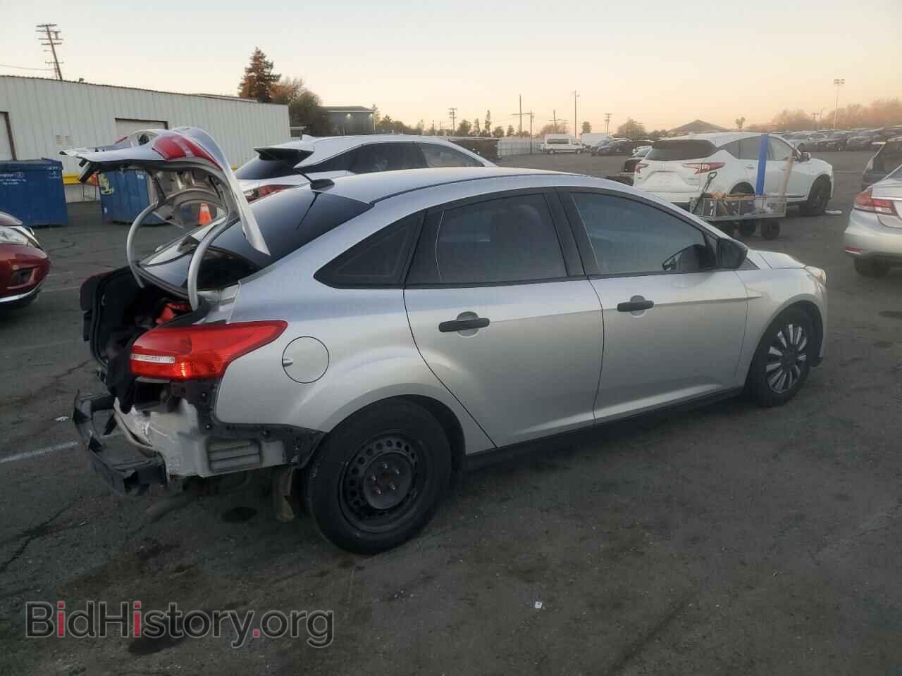 2016 FORD FOCUS - VIN: 1FADP3E27GL254831 - Фото 3