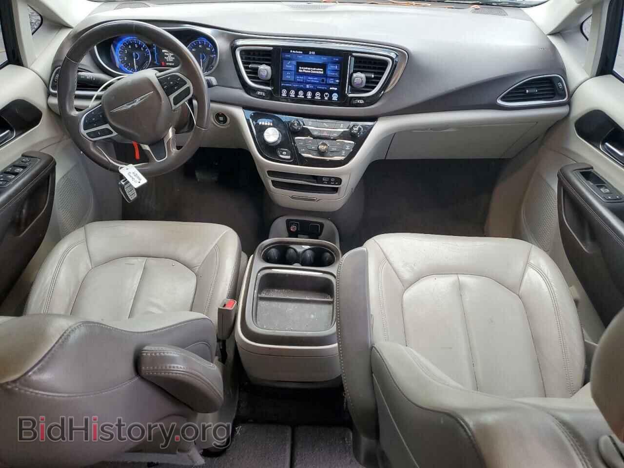 2017 CHRYSLER PACIFICA - VIN: 2C4RC1BG4HR759010 - Photo 8