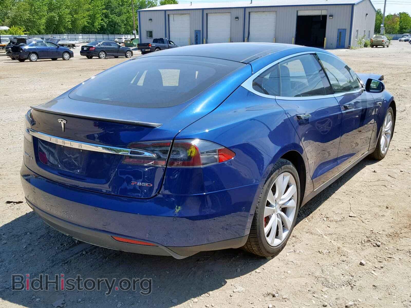 2015 TESLA MODEL S P8 - VIN: 5YJSA1H44FF089682 - Photo 4