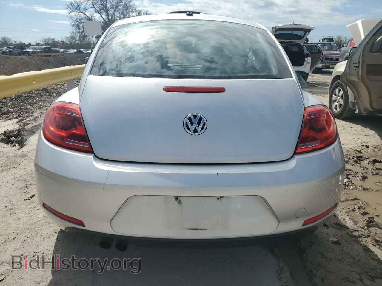 2014 VOLKSWAGEN BEETLE - VIN: 3VWF17AT0EM636976 - Фото 6