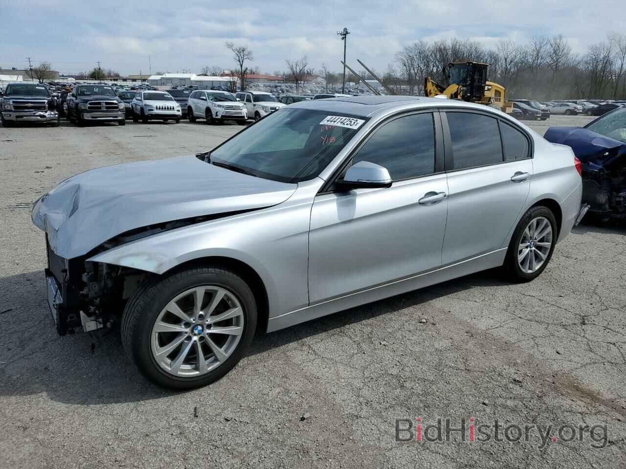 Photo WBA8E5G51JNV01984 - BMW 3 SERIES 2018