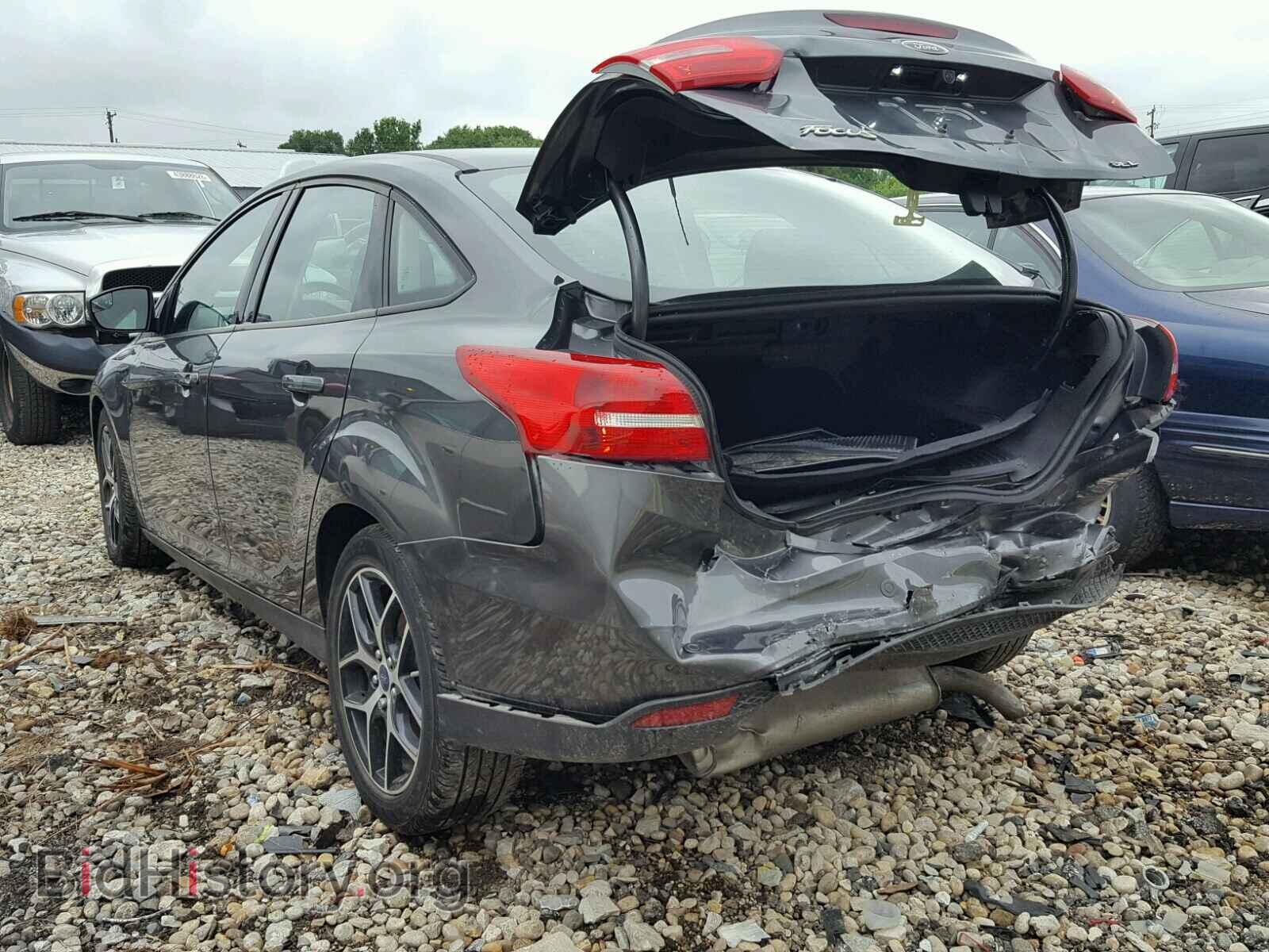 2017 FORD FOCUS - VIN: 1FADP3H25HL282902 - Фото 3