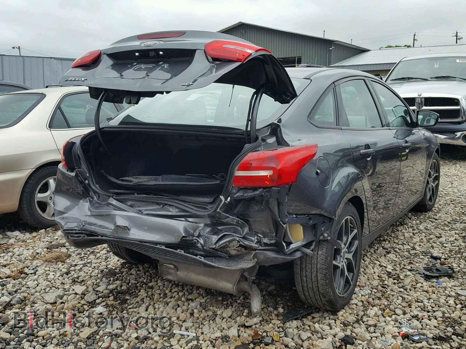2017 FORD FOCUS - VIN: 1FADP3H25HL282902 - Фото 4
