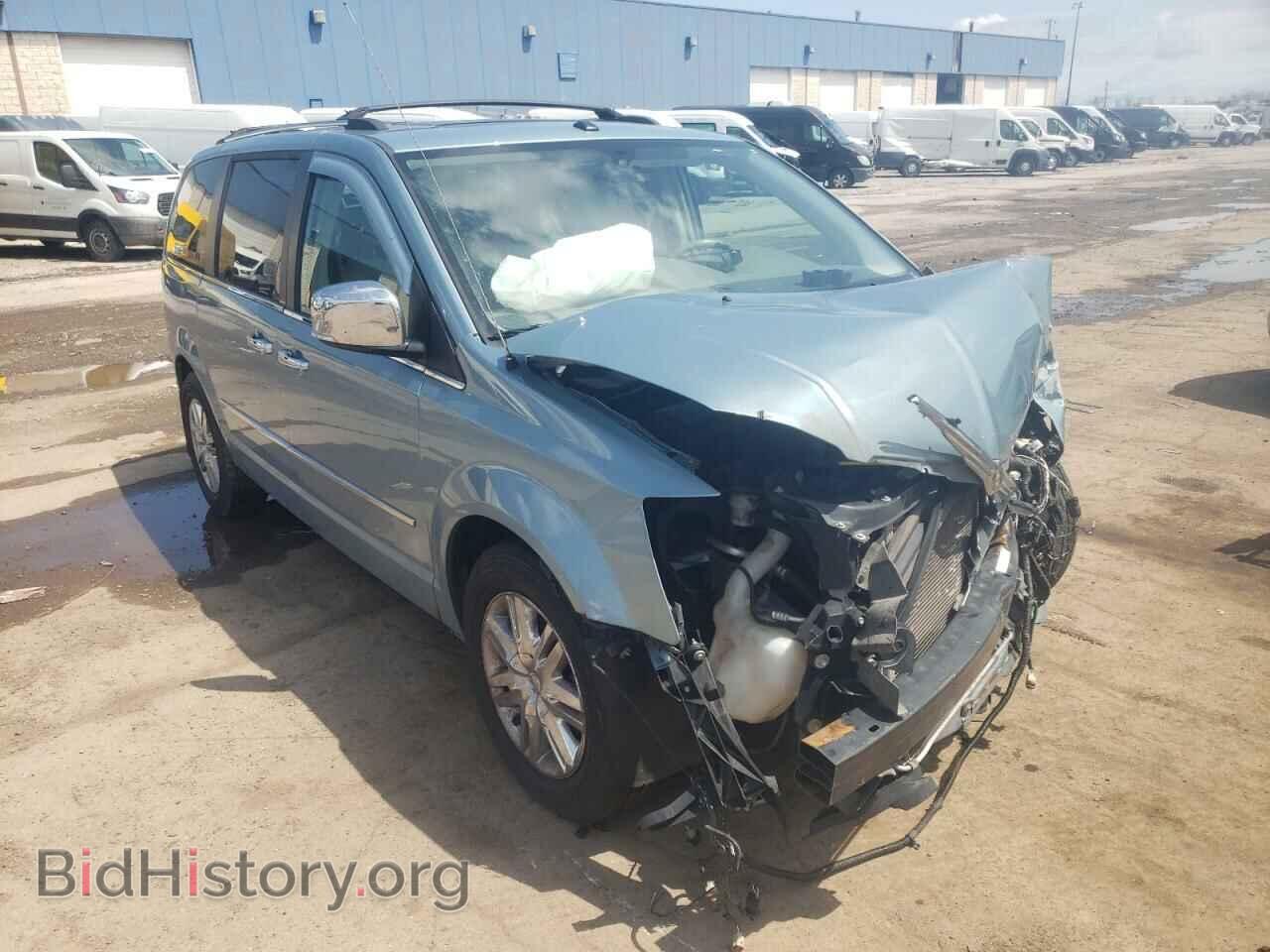 Photo 2A4RR6DX8AR167103 - CHRYSLER MINIVAN 2010