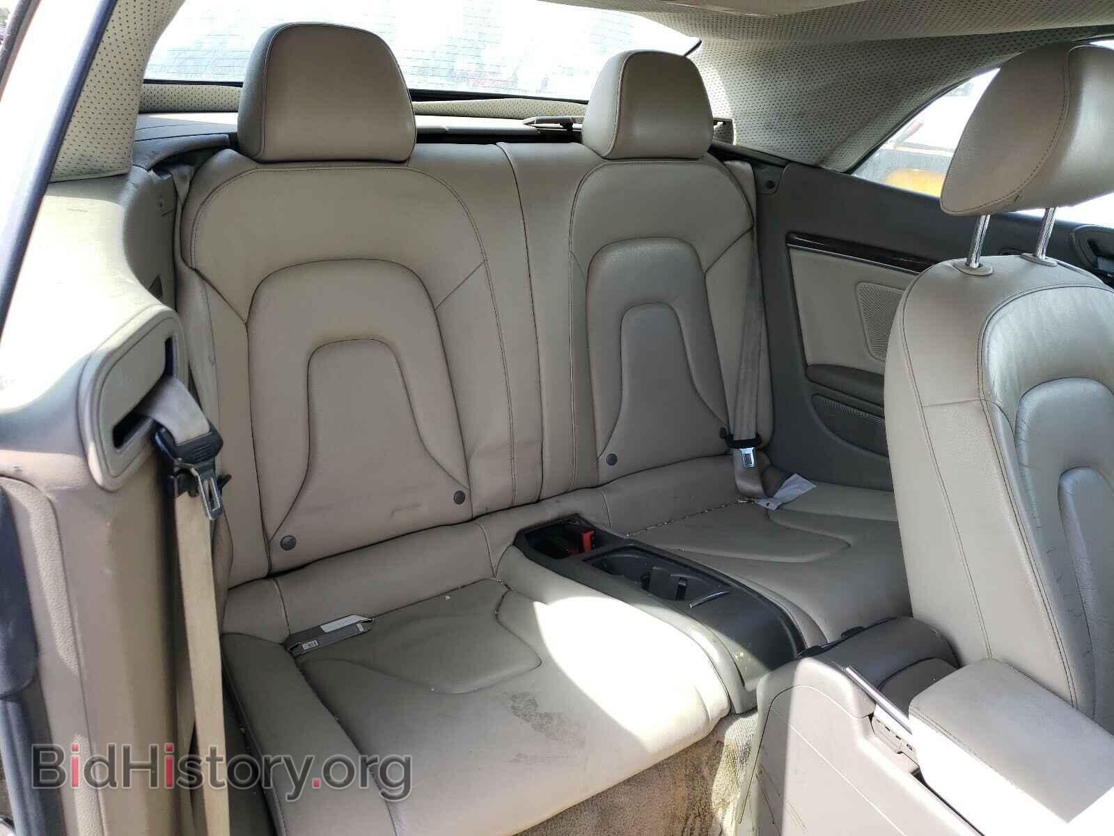 2011 AUDI A5 - VIN: WAULFAFHXBN003599 - Фото 6