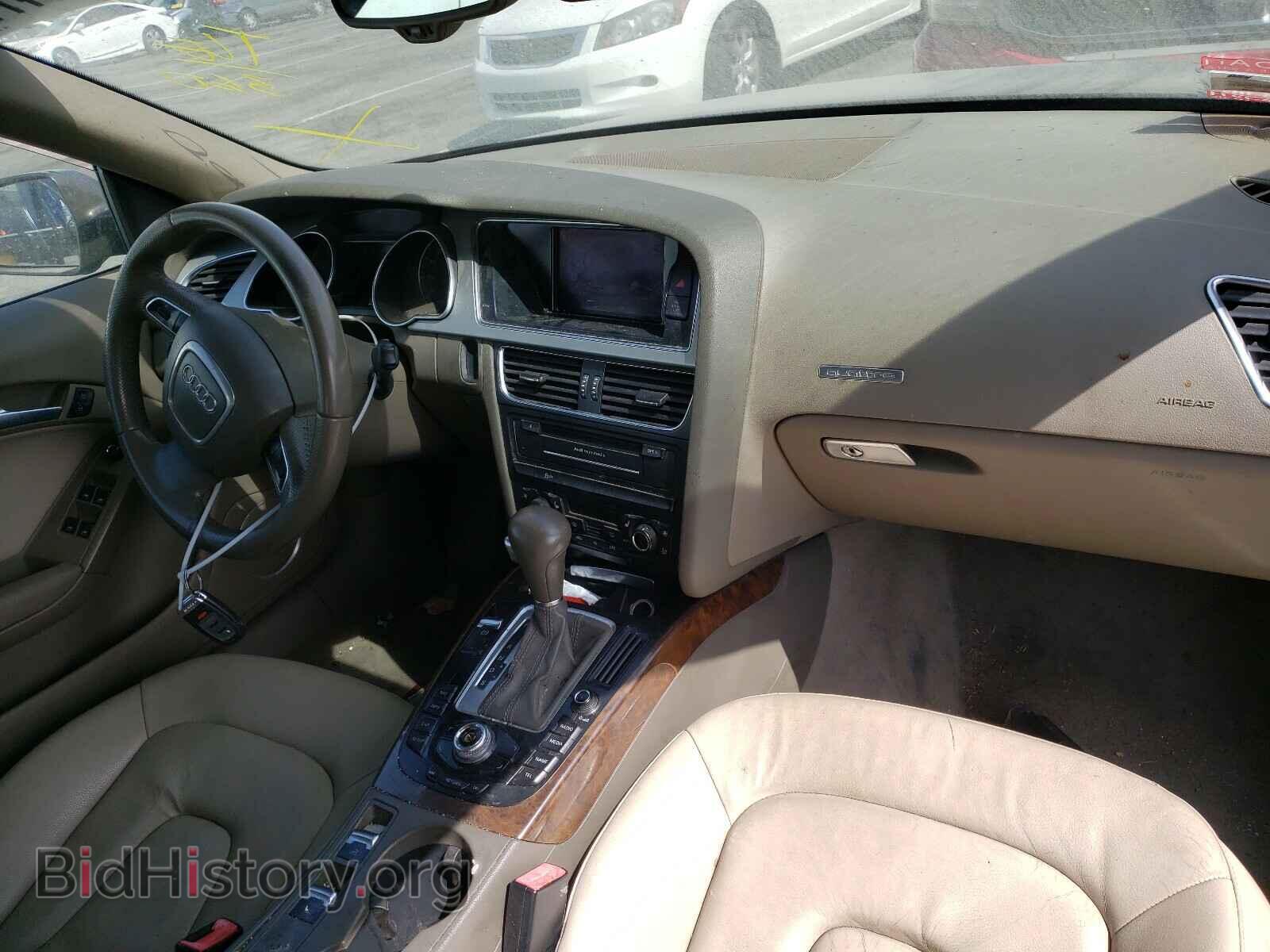 2011 AUDI A5 - VIN: WAULFAFHXBN003599 - Фото 9