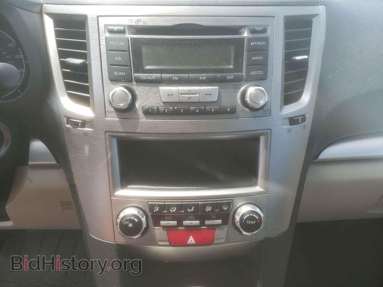 2014 SUBARU OUTBACK - VIN: 4S4BRCAC7E3243900 - Photo 9