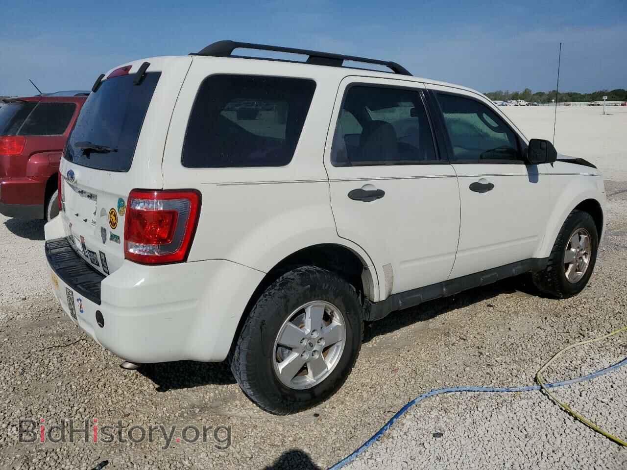 2010 FORD ESCAPE - VIN: 1FMCU0DG3AKD28085 - Фото 3