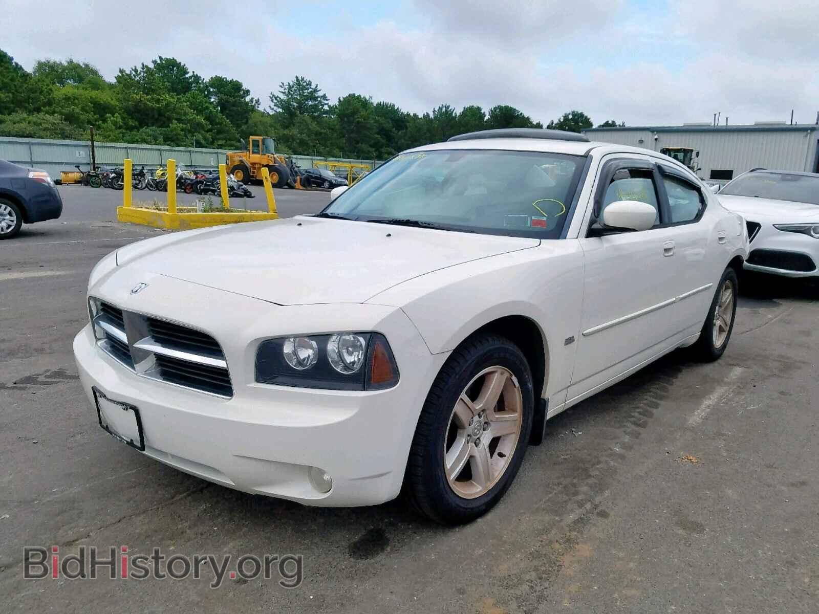 2010 DODGE CHARGER - VIN: 2B3CA3CV2AH141833 - Фото 2