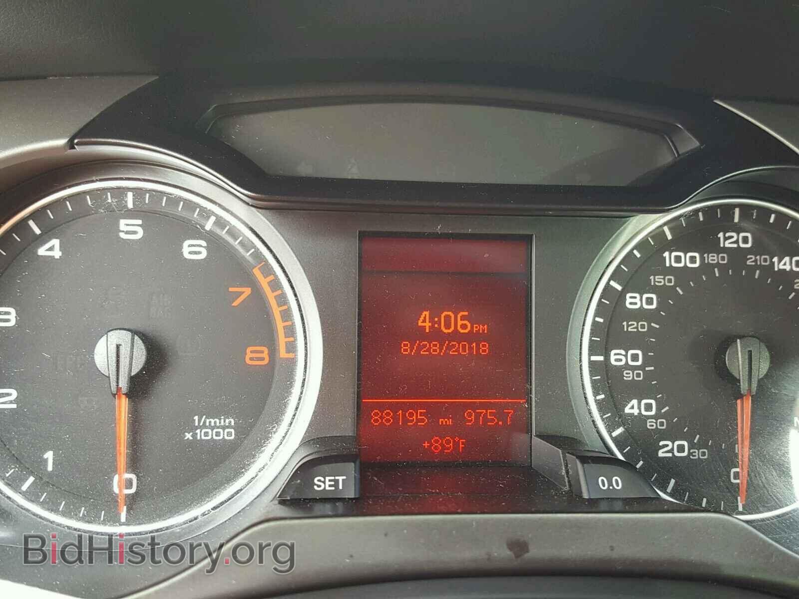 2012 AUDI A4 - VIN: WAUBFAFL0CN015097 - Фото 8