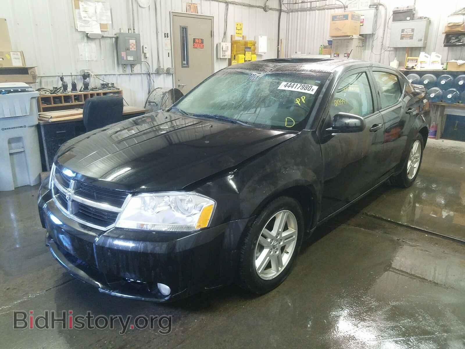 2010 DODGE AVENGER - VIN: 1B3CC5FB7AN202320 - Фото 2