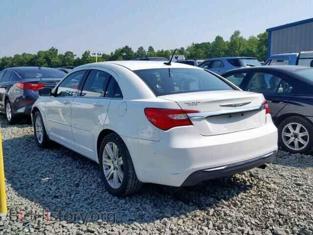 2013 CHRYSLER 200 - VIN: 1C3CCBBB0DN639605 - Фото 3
