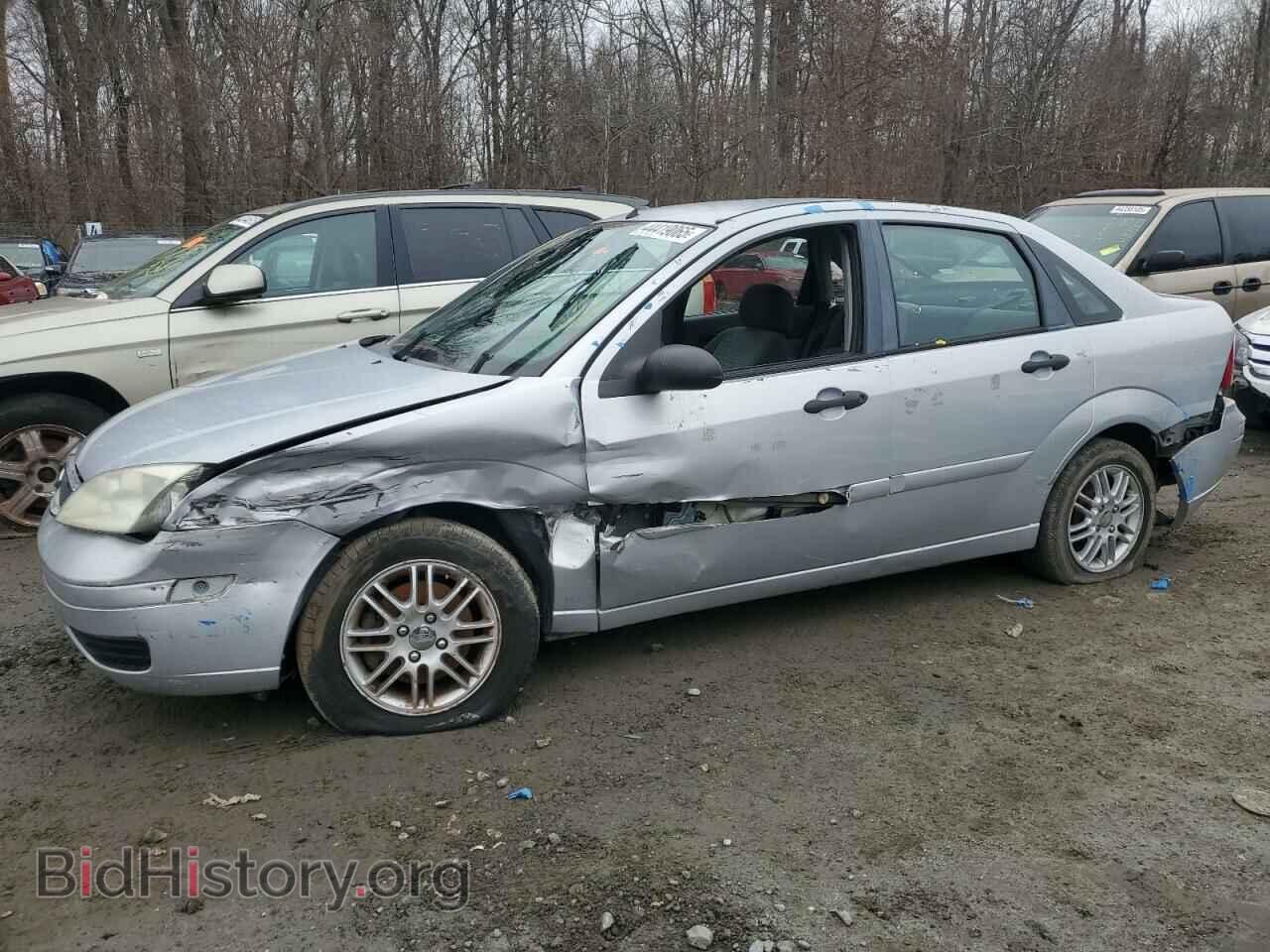 Photo 1FAFP34N67W187951 - FORD FOCUS 2007
