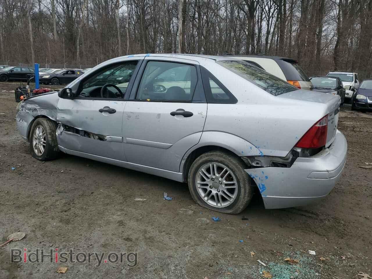 2007 FORD FOCUS - VIN: 1FAFP34N67W187951 - Фото 2