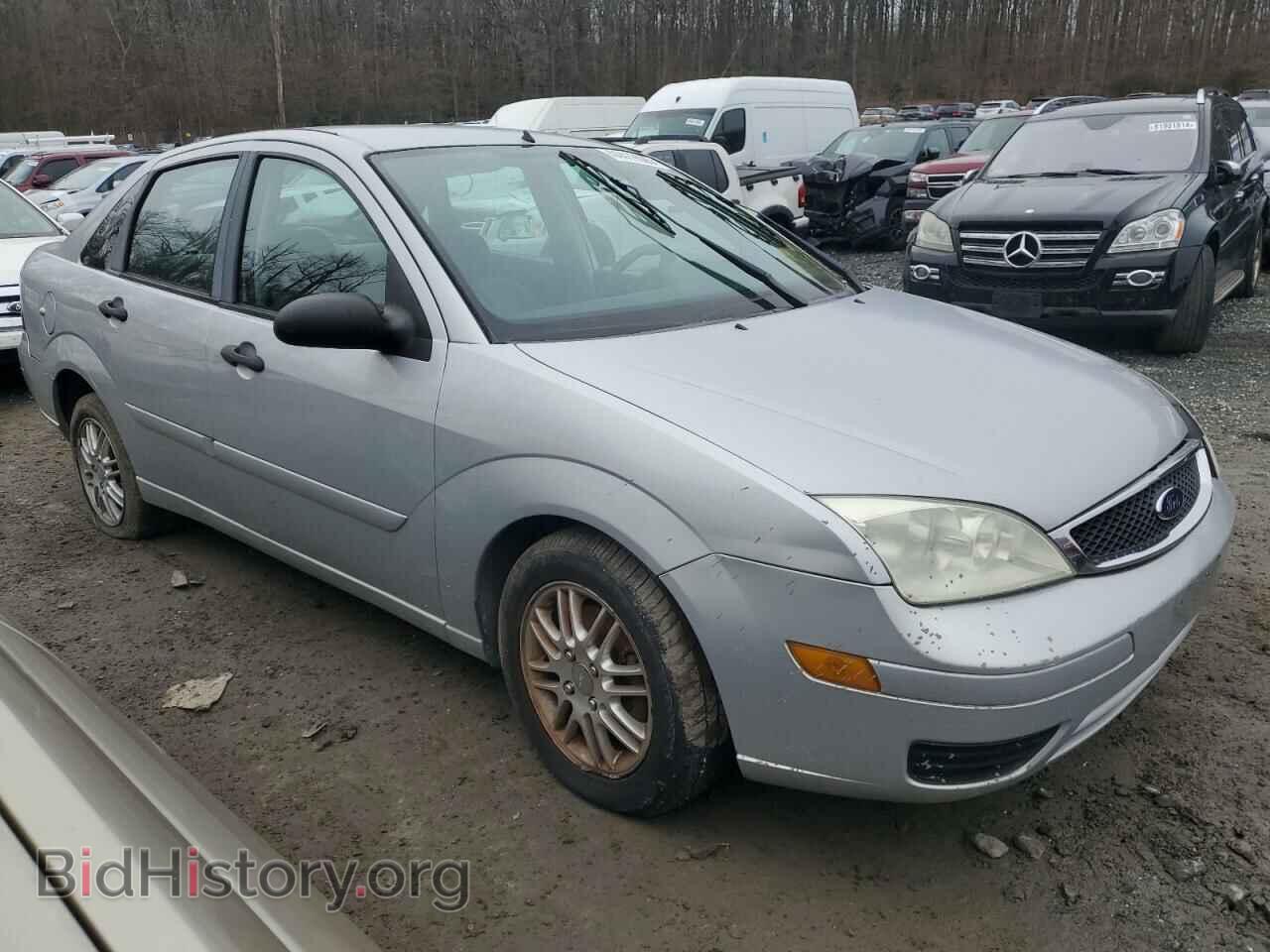 2007 FORD FOCUS - VIN: 1FAFP34N67W187951 - Фото 4
