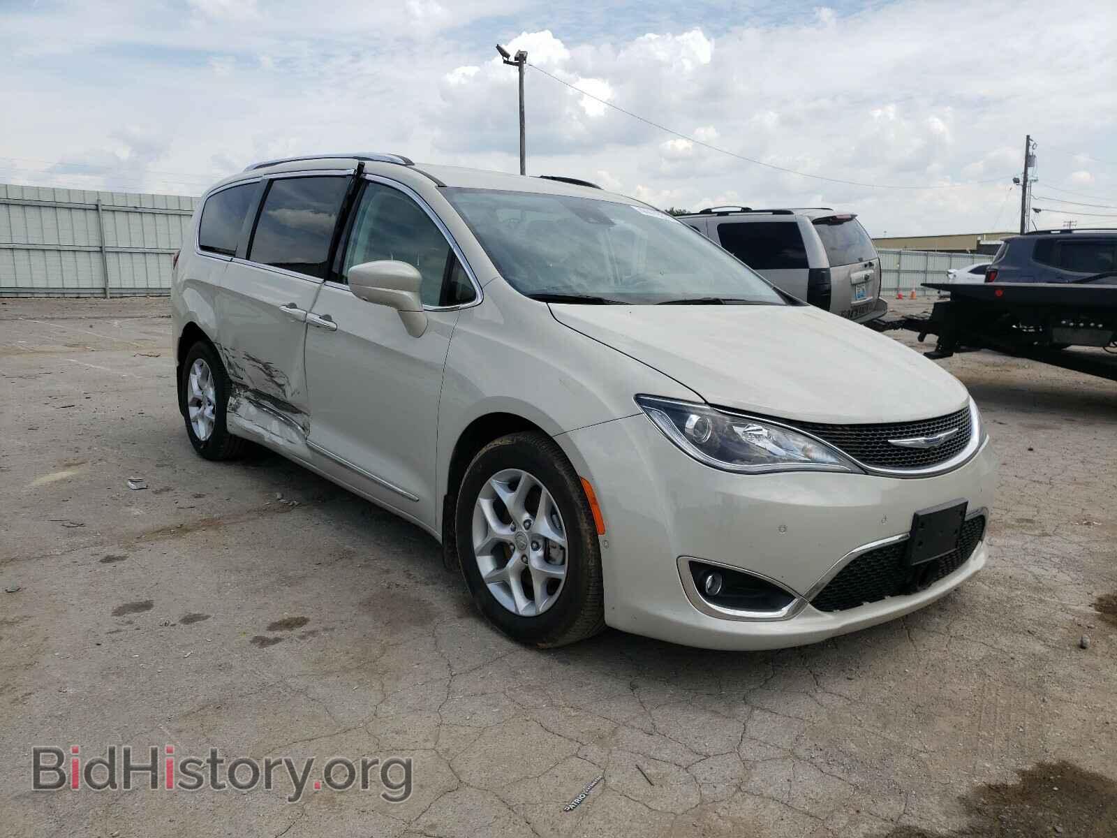 Фотография 2C4RC1EG4HR756975 - CHRYSLER PACIFICA 2017