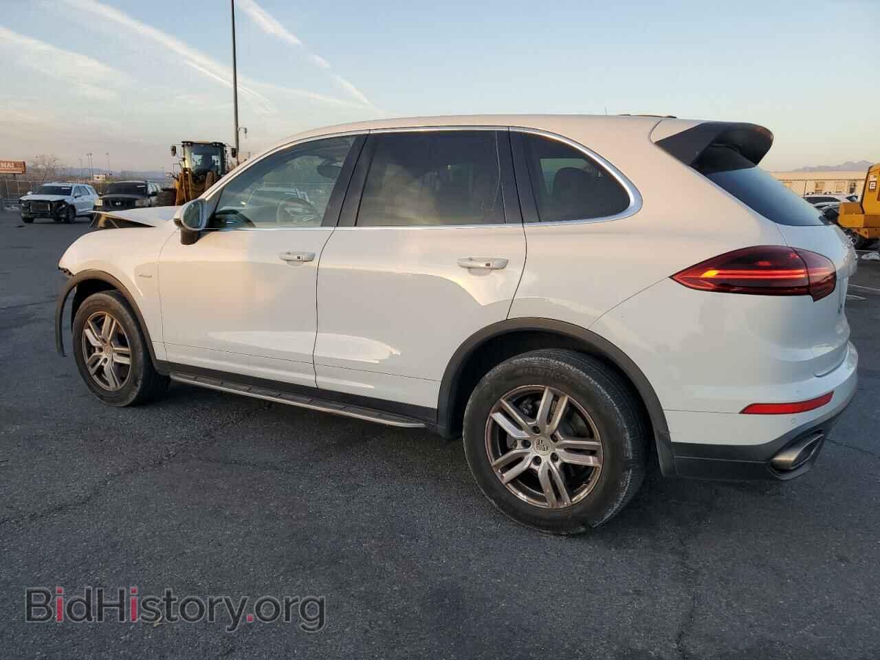 2015 PORSCHE CAYENNE - VIN: WP1AF2A27FLA35736 - Фото 2
