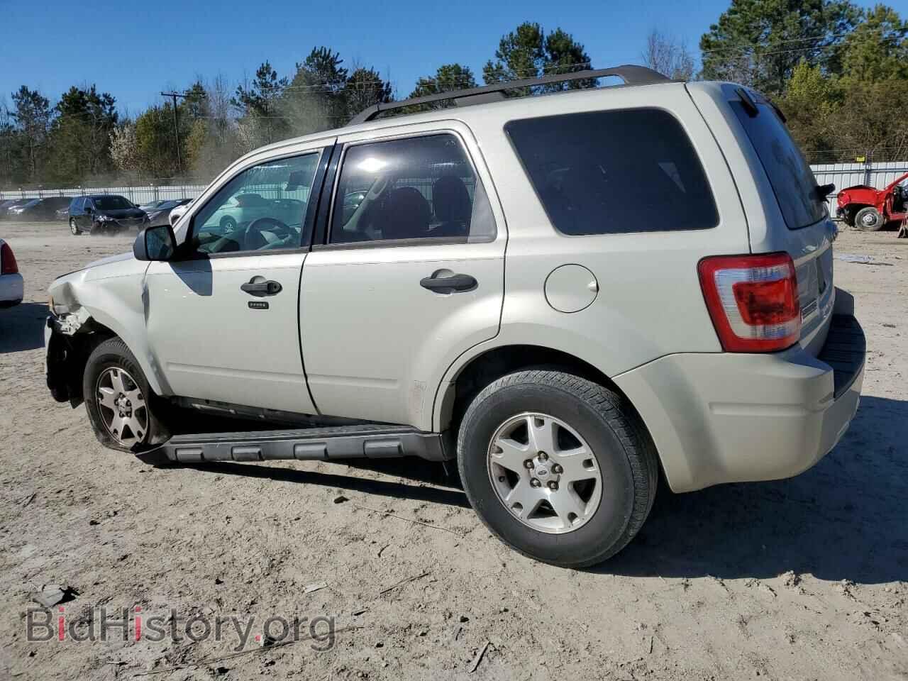 2009 FORD ESCAPE - VIN: 1FMCU03759KA33017 - Фото 2
