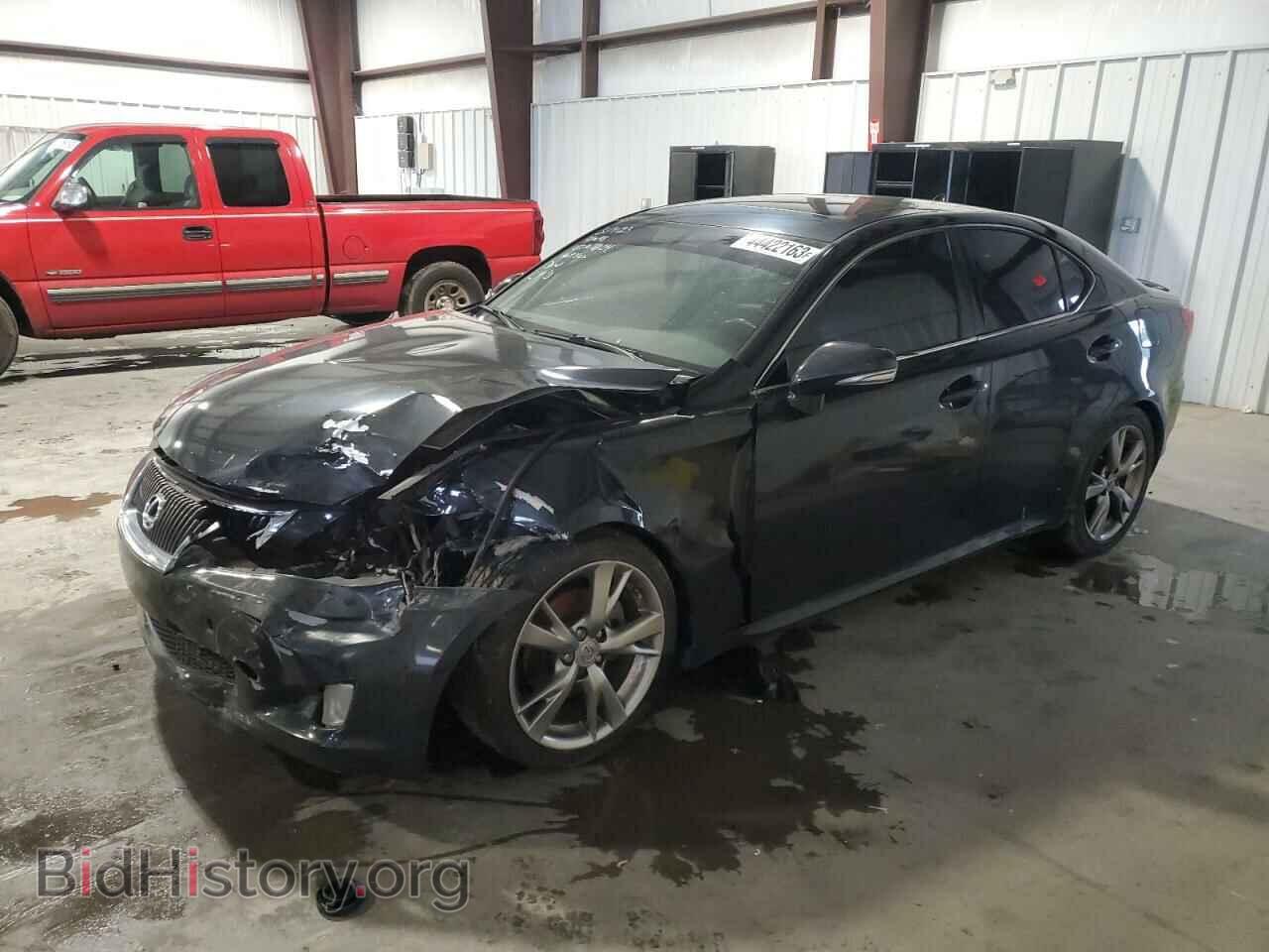 Photo JTHBF5C28A5107804 - LEXUS IS 2010