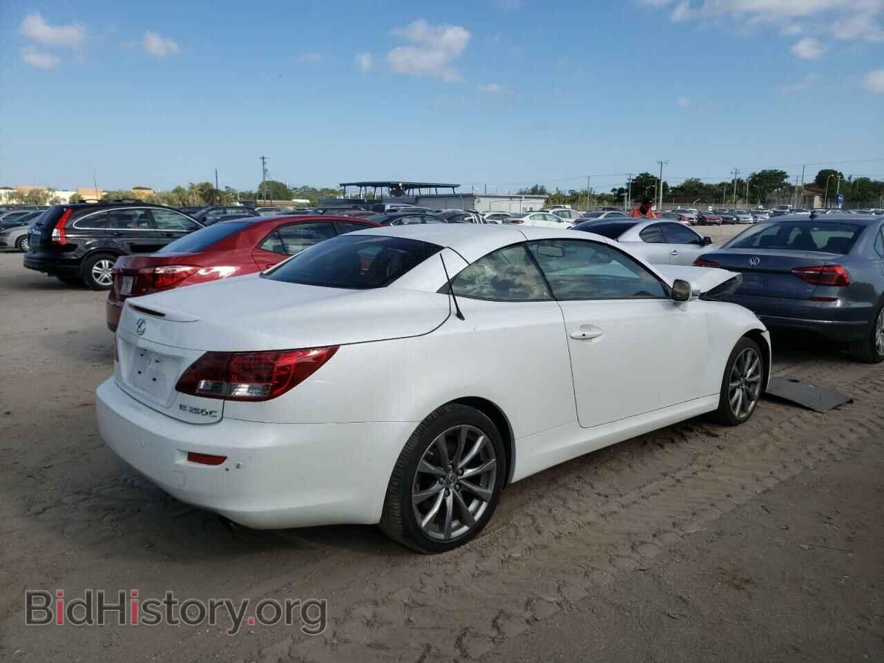 2013 LEXUS IS - VIN: JTHFF2C28D2528878 - Фото 4