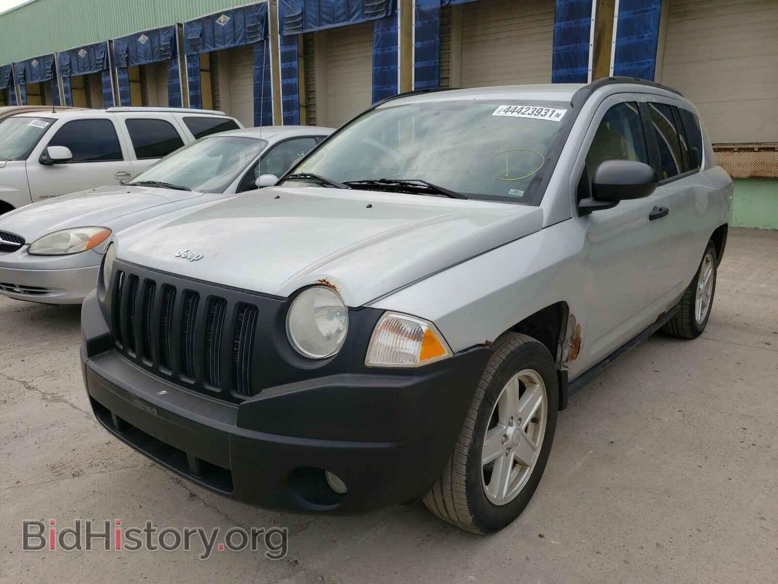 2007 JEEP COMPASS - VIN: 1J8FT47W67D423177 - Фото 2