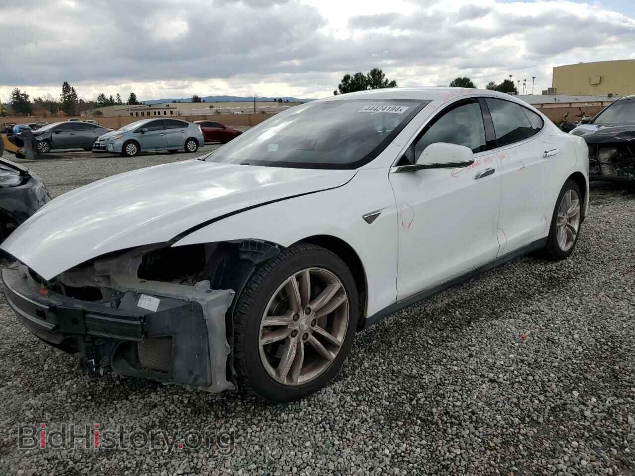 Фотография 5YJSA1S18EFP36615 - TESLA MODEL S 2014