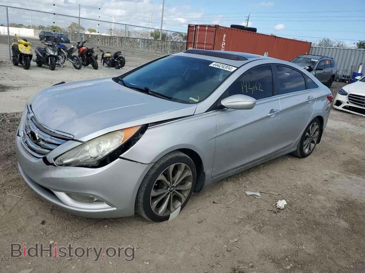 Фотография 5NPEC4AB7DH776557 - HYUNDAI SONATA 2013