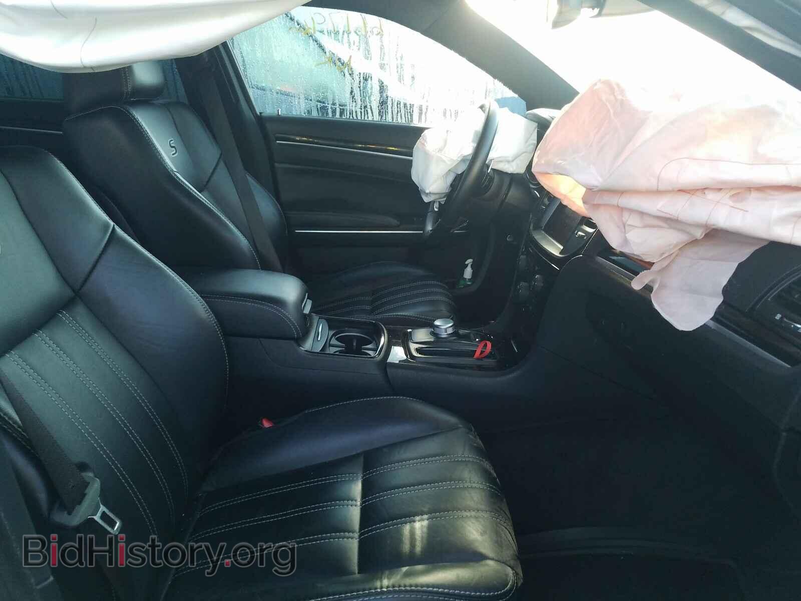 2018 CHRYSLER 300 - VIN: 2C3CCABG4JH285596 - Фото 5