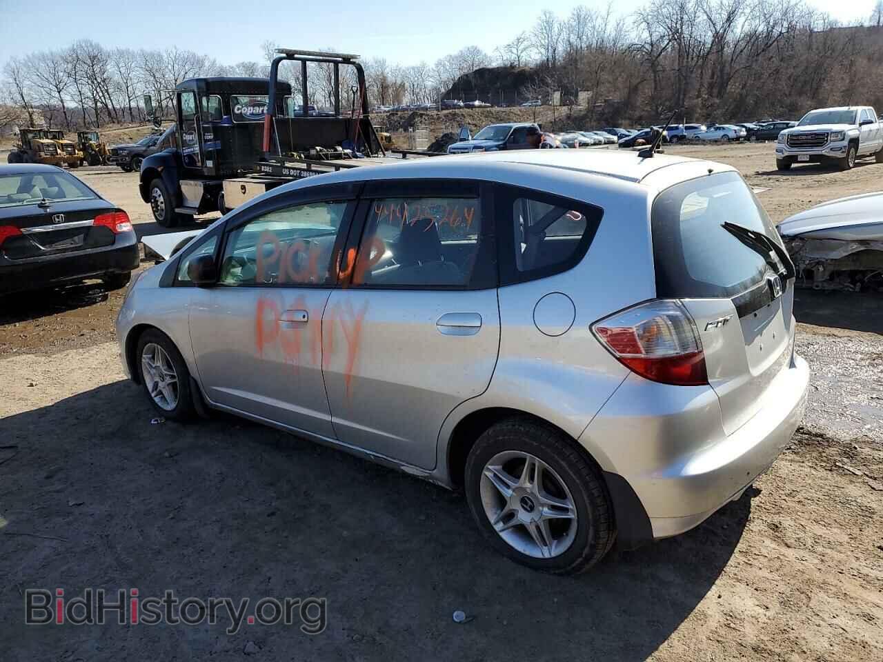 2011 HONDA FIT - VIN: JHMGE8H36BC028172 - Фото 2