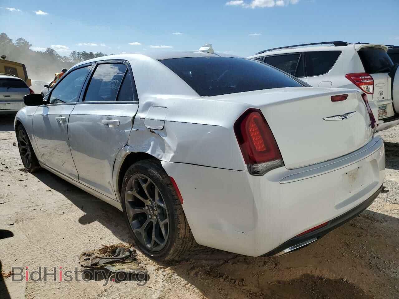 2015 CHRYSLER 300 - VIN: 2C3CCABG7FH743218 - Фото 2