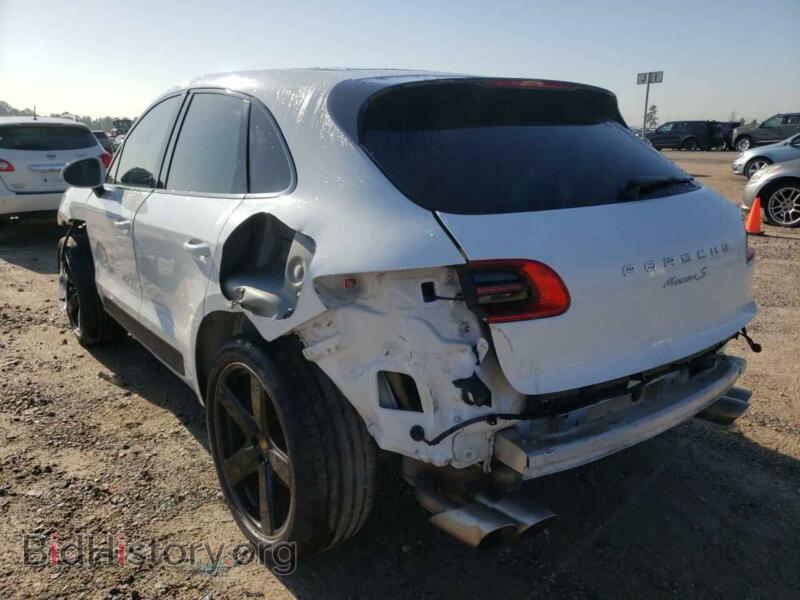 2016 Porsche MACAN (VIN WP1AB2A50GLB54333) — фото 3 из 10