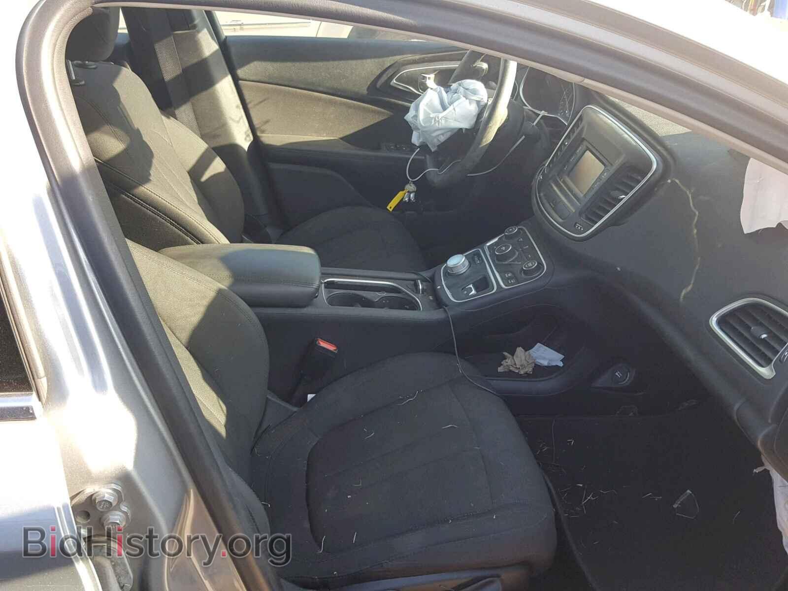2016 CHRYSLER 200 - VIN: 1C3CCCAB7GN105903 - Фото 5