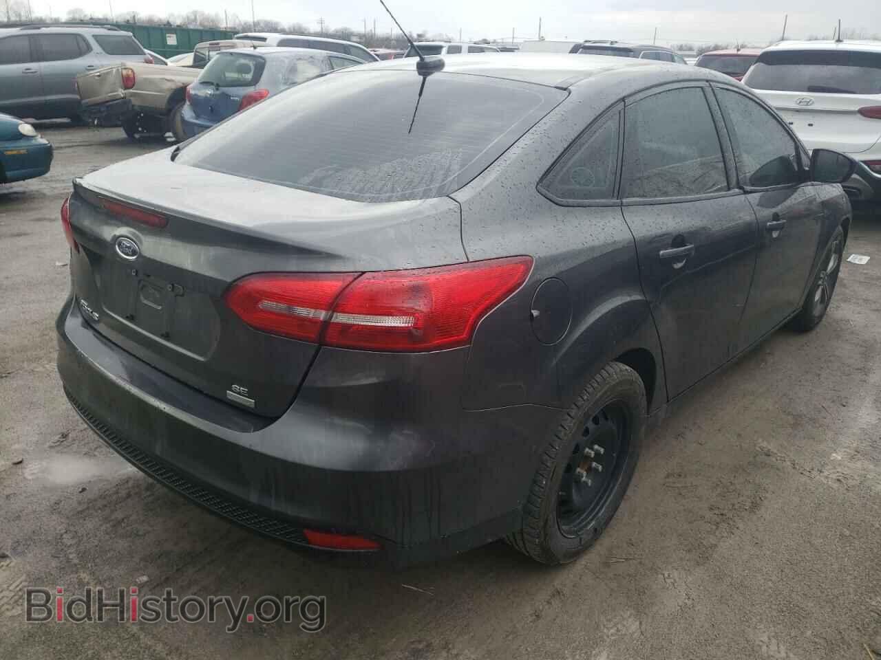 2018 FORD FOCUS - VIN: 1FADP3FE1JL268255 - Фото 3