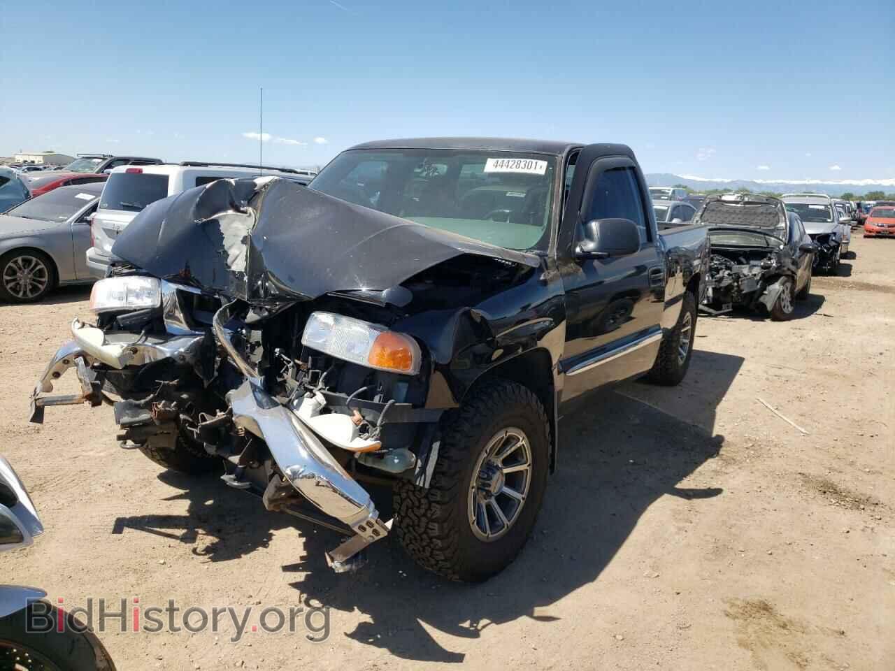 2006 GMC SIERRA - VIN: 1GTEK19BX6E290902 - Фото 2